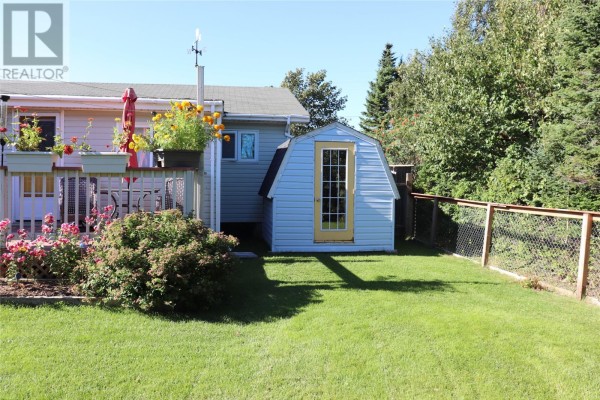 Family room - 12 Brook Street, Stephenville Crossing, NL A0N2C0 Photo 4