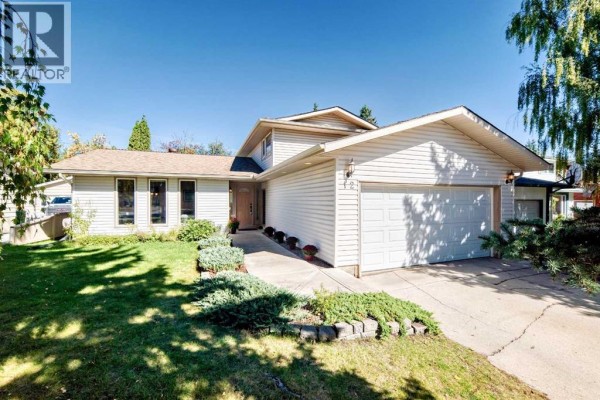 12 Cantrell Bay Sw, Calgary