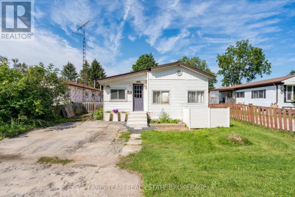 12 Centre Park Road, Essa, ON, photo 2