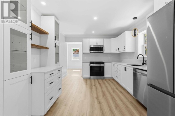 Mud room - 12 Clark Court, Lower Branch, NS B4V4M4 Photo 4