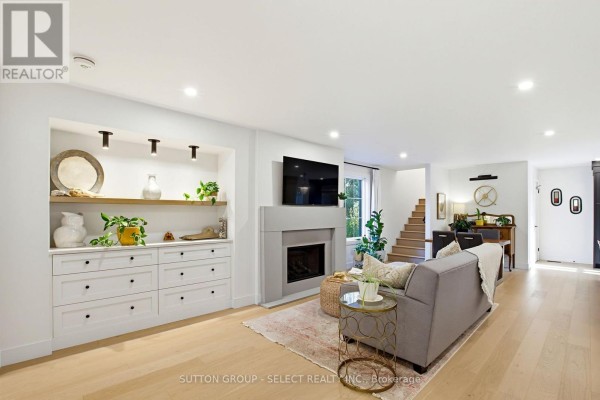Living room - 12 Clenray Place, London East, ON N6A3Z1 Photo 3