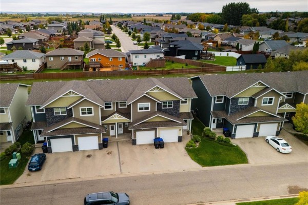 12 Coulter Way, Brandon, MB R7A2V7 Photo 2