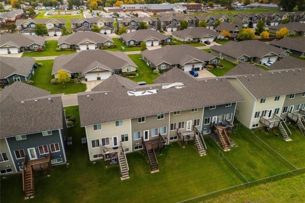 12 Coulter Way, Brandon, MB R7A2V7 Photo 3