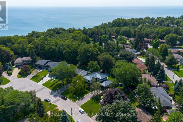12 Cudia Crescent, Toronto, ON, photo 3