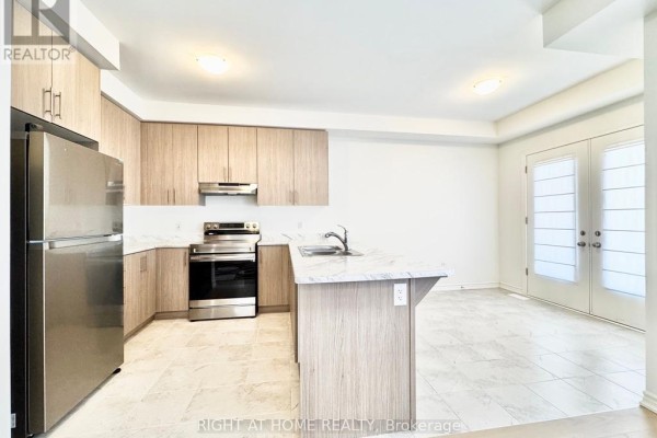 12 Daisy Street, Springwater, ON L9X2C5 Photo 3