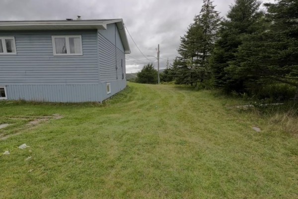 Bath (# pieces 1-6) - 12 Dans Place, Come By Chance, NL A0B1N0 Photo 4