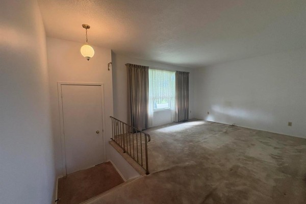 Bedroom - 12 Earl Avenue, Dauphin, MB R7N0N3 Photo 5