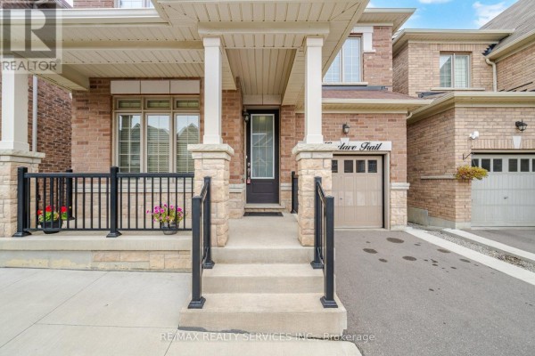 Eating area - 12 Enclave Trail, Brampton, ON L6R4B3 Photo 4