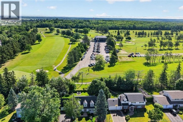 12 Fairway Boulevard, Riverview, NB, photo 3