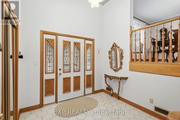 Bedroom - 12 Fern Gate, Pelham, ON L0S1E4 Photo 5