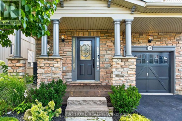 12 Fiddlehead Crescent, Hamilton, ON, photo 2