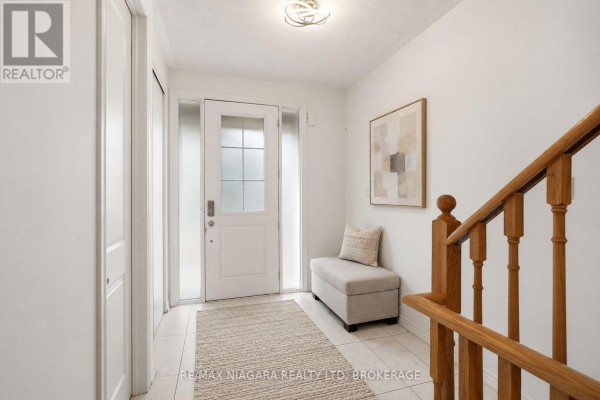 12 George Manor, Niagara On The Lake, ON L0S1J0 Photo 4