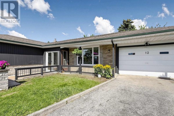 12 Greyfriar Court, Toronto, ON, photo 2