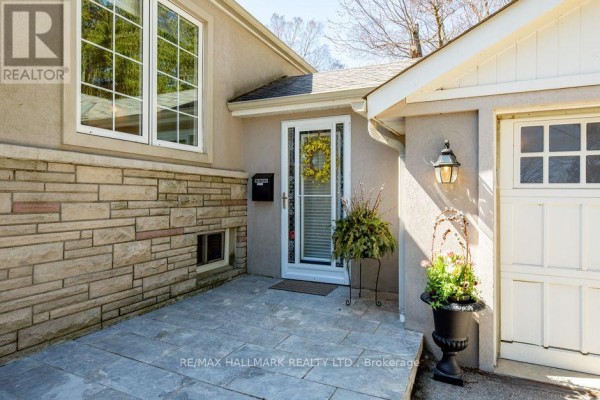 12 Guildcrest Drive, Toronto, ON M1E1E3 Photo 4