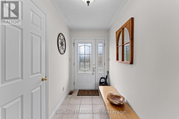 Living room - 12 Harrison Road, Trent Lakes, ON K0M1A0 Photo 4