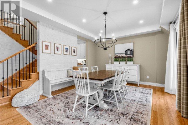 Eating area - 12 Hearthwood Gate, Whitchurch Stouffville, ON L4A4X1 Photo 4