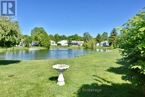 12 Indiana Avenue, Wasaga Beach, ON, photo 3