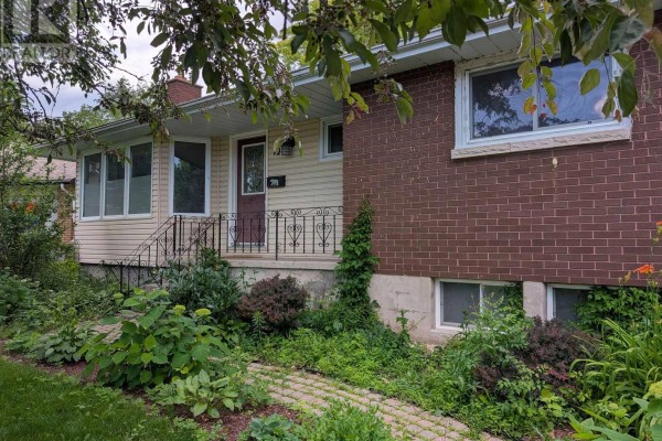 12 Kingsway Court, Belleville, ON K8N4P1 Photo 4