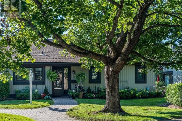 12 Kittansett Court, Ottawa, ON, photo 3