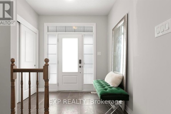 12 Knockaderry Crescent, Ottawa, ON, photo 2