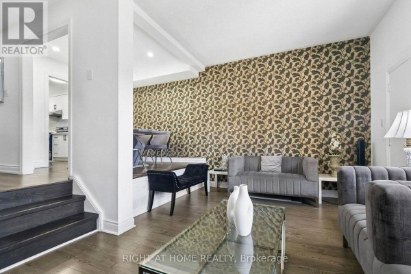 Primary Bedroom - 12 L'amoreaux Drive, Toronto, ON M1W2L9 Photo 4