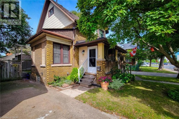 12 Leinster Avenue S, Hamilton, ON, photo 2