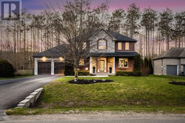 12 Lloyd Cook Drive E, Springwater, ON, photo 2