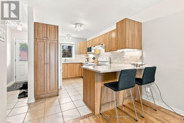 12 Maclean Street, Ottawa, ON K1S3E9 Photo 2