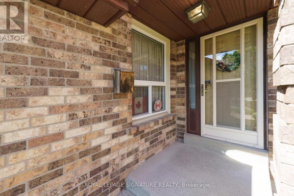 12 Manilow Street, Toronto, ON, photo 2