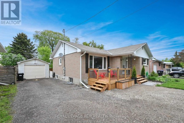 Primary Bedroom - 12 Maple Avenue E, New Tecumseth, ON L0G1A0 Photo 3