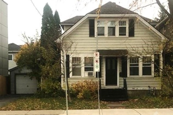 12 Mcarthur Avenue, Ottawa, ON K1L6R2 Photo 2