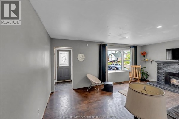 Bedroom - 12 Mckinnon Drive, Chatham, ON N7M1B4 Photo 5