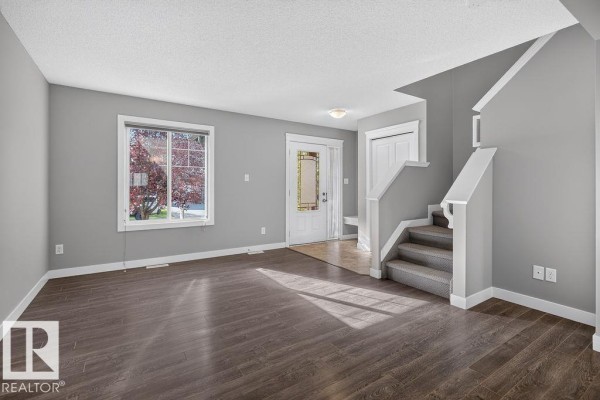 Bedroom 2 - 12 Meadowland Cr, Spruce Grove, AB T7X0P9 Photo 5