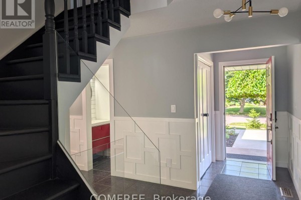 Bedroom - 12 Millbridge Crescent, Pelham, ON L0S1E1 Photo 3