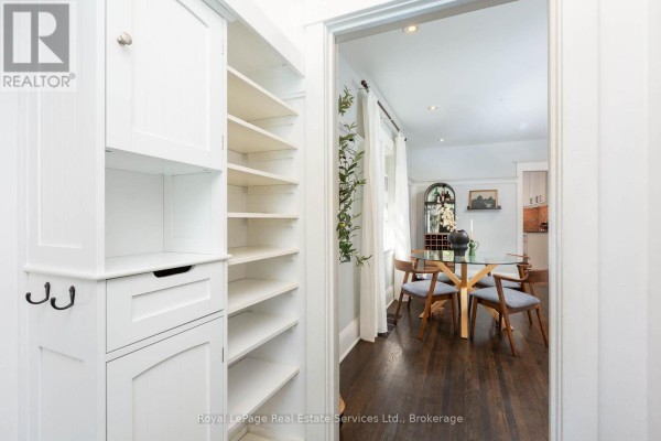 Bedroom - 12 Newmarket Avenue, Toronto, ON M4C1V7 Photo 5