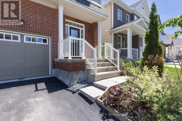 Loft - 12 Oxalis Crescent, Ottawa, ON K2V0J8 Photo 4