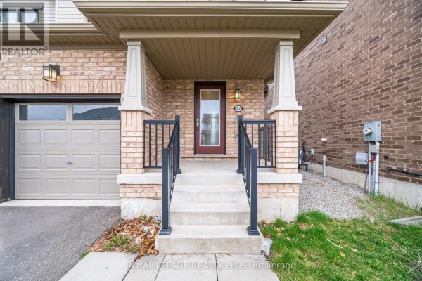 12 Pagebrook Crescent, Hamilton, ON, photo 3