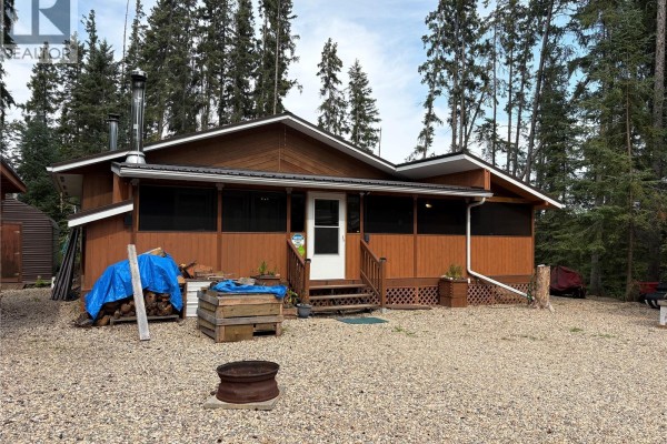 12 Pickerel Bay, Delaronde Lake