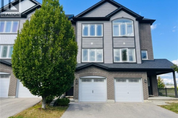 12 Poplar Drive Unit# 48, Cambridge