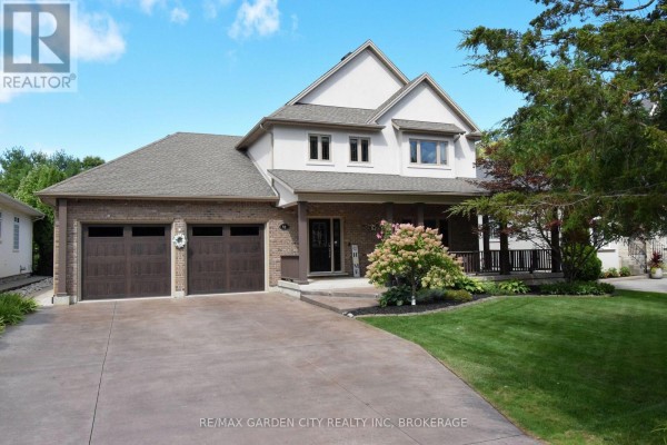 Residential for sale at 12 Power Glen Road, St  Catharines, ON - MLS® G8JOoo