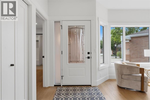12 Prominence Point Sw, Calgary, AB, photo 3