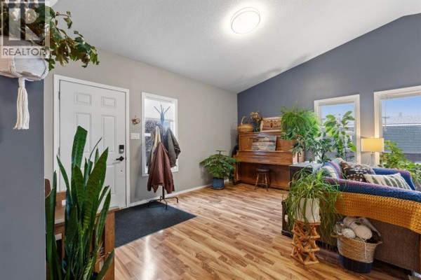 Living room - 12 River Valley Estates, Whitecourt, AB T7S1J7 Photo 4