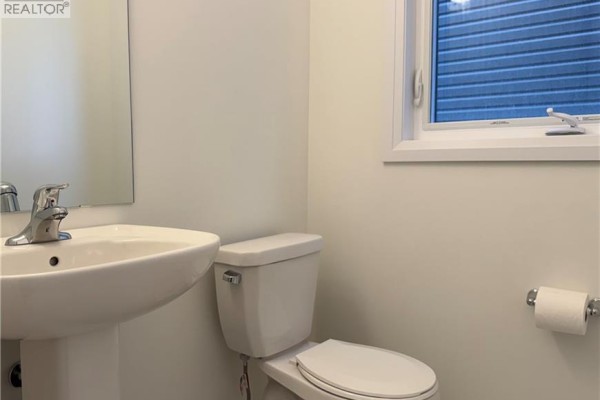 4pc Bathroom - 12 Scotch Thistle Lane, Haldimand, ON N3W0G1 Photo 4