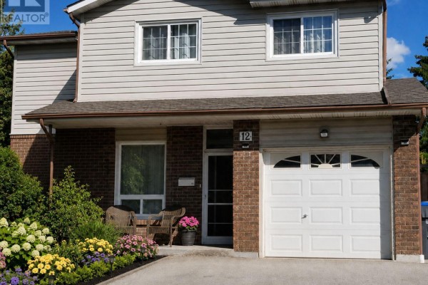 12 Simmons Boulevard, Brampton, ON, photo 3