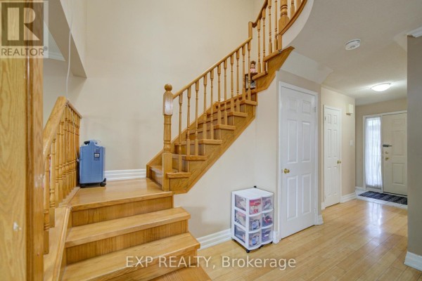 Eating area - 12 Staverton Court, Toronto, ON M1V5G9 Photo 4