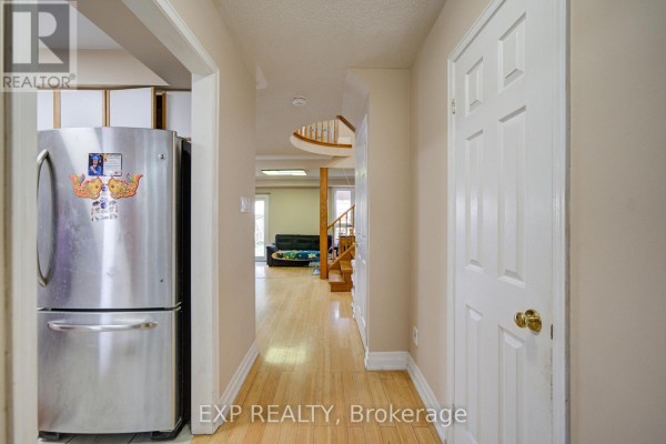 Primary Bedroom - 12 Staverton Court, Toronto, ON M1V5G9 Photo 5