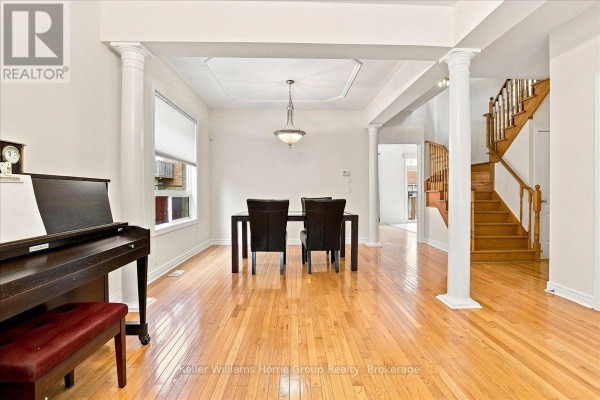 Bathroom - 12 Thorndale Road, Brampton, ON L6P1H3 Photo 5