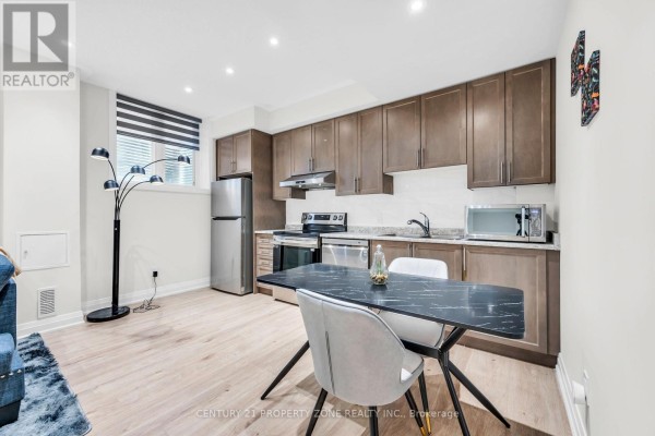 12 Trellanock Road, Brampton, ON L6Y6K8 Photo 5