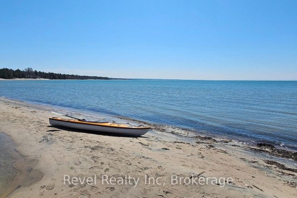 12 Walker Road, Tiny, ON, photo 2