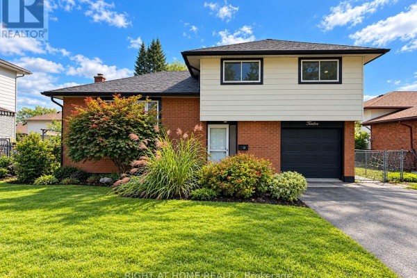 12 Westmount Drive, Belleville